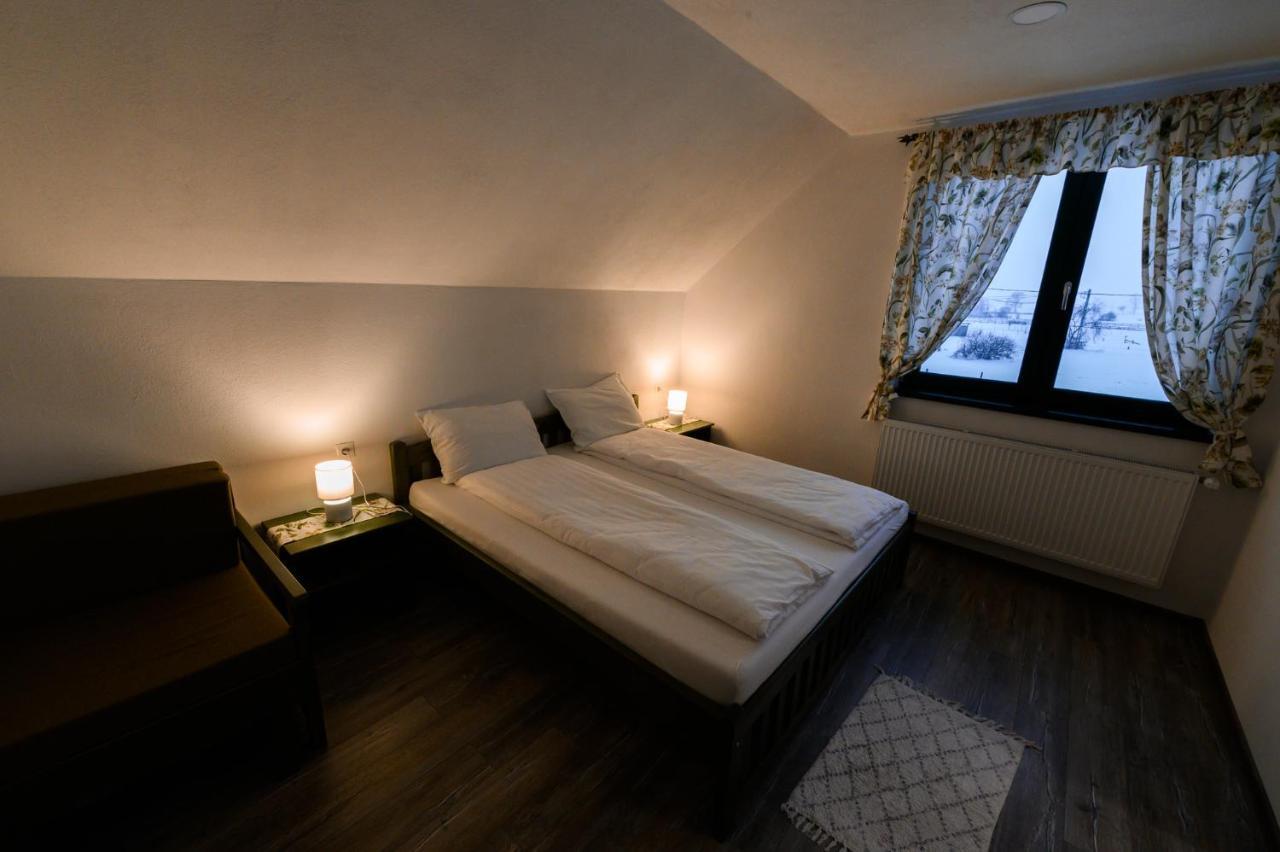 Bed and Breakfast Kádárház Vlahita Exterior foto